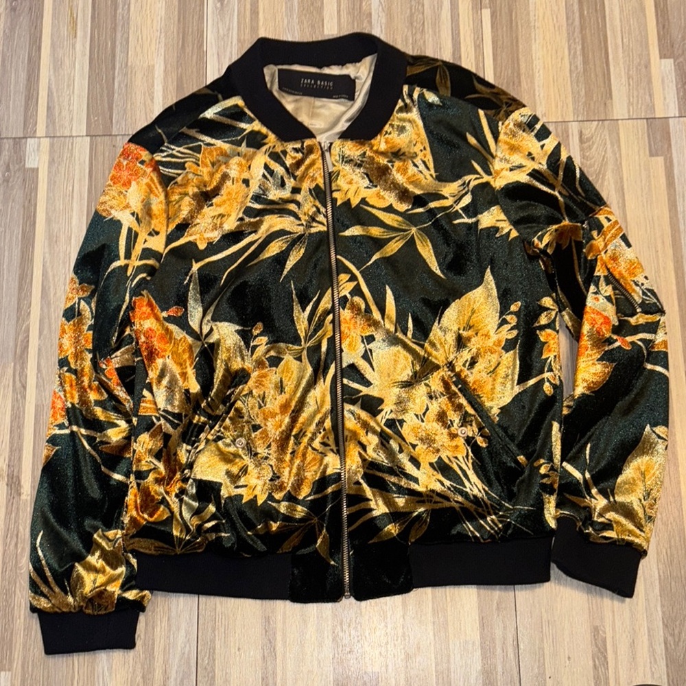 Zara Black and Gold Velvet Jacket